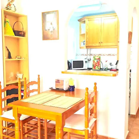 Apartamento Bella Antonia 1 شقة تورّيفيِخا